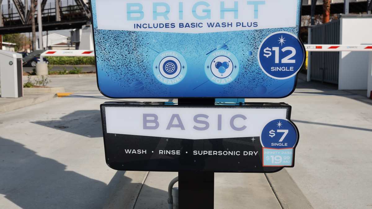 Historic Gallery Googie Car Wash